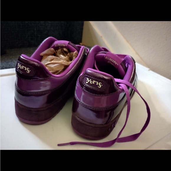 Grape Yums Soulja Boy Edition size 11 men’s - Picture 2 of 4